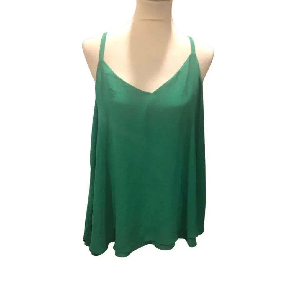 Torrid Top Emerald Green V-Neck Camisole w/Spaghetti Straps Loose Flowing Size 1